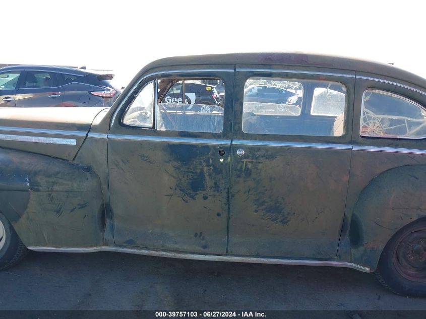 1947 Lincoln Zephyr Base (100B) VIN: 5EH735479 Lot: 39757103