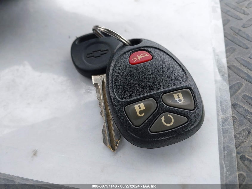 2015 Chevrolet Traverse Lt VIN: 1GNKRGKD2FJ207622 Lot: 39757148