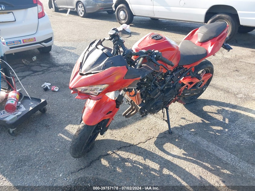 VIN JKAEXKH16KDA36083 2019 KAWASAKI EX400