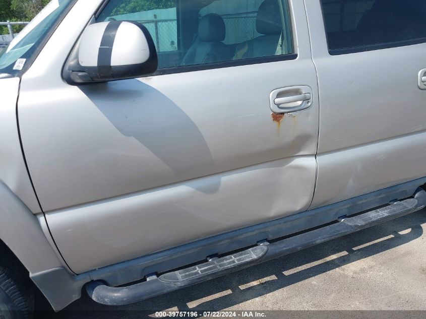 2004 Chevrolet Suburban 1500 Z71 VIN: 3GNFK16T34G195371 Lot: 39757196