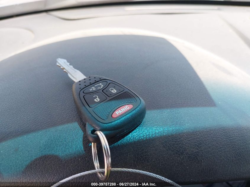 2005 Chrysler 300 VIN: 2C3JA43R55H185219 Lot: 39757288