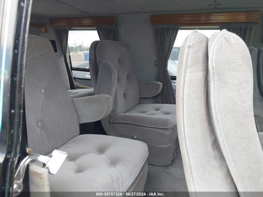 1990 Dodge Ram Van B150 VIN: 2B6GB11Y1LK706906 Lot: 39757324