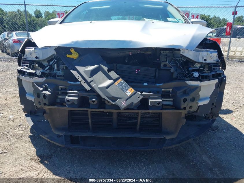 2017 Ford Focus Se VIN: 1FADP3F29HL220910 Lot: 39757334