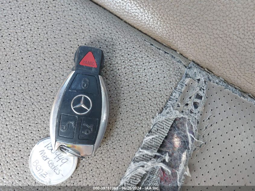 2011 Mercedes-Benz C 300 Luxury 4Matic/Sport 4Matic VIN: WDDGF8BB8BR186949 Lot: 39757363