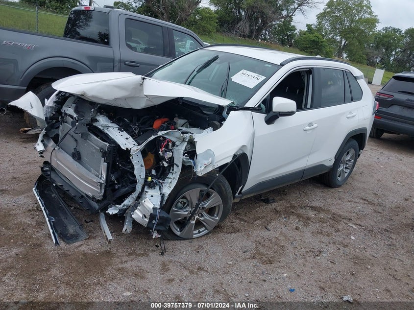 2024 TOYOTA RAV4 HYBRID XLE - 2T3RWRFV0RW202357