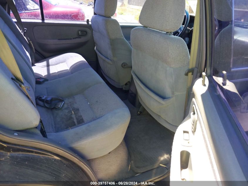 1998 Kia Sportage Base (M5)/Ex VIN: KNDJA7233W5560298 Lot: 39757406