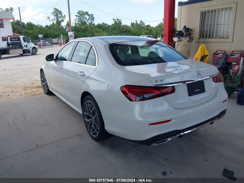 2022 MERCEDES-BENZ E 350 VIN: W1KZF8DB5NB044223