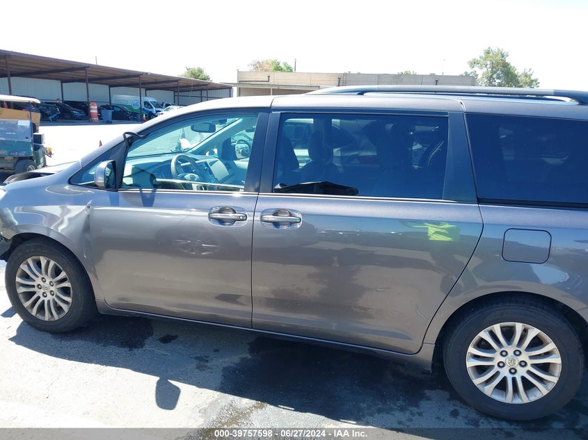 2012 Toyota Sienna Xle V6 8 Passenger VIN: 5TDYK3DC7CS268631 Lot: 39757598