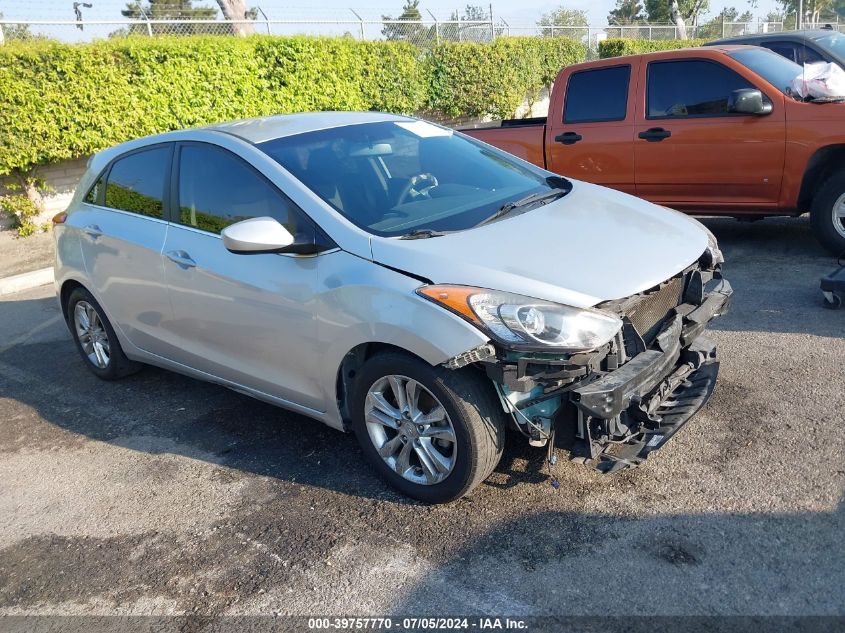 KMHD35LH7FU242708 2015 HYUNDAI ELANTRA - Image 1