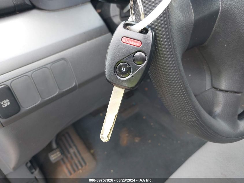 2006 Honda Odyssey Lx VIN: 5FNRL38216B049417 Lot: 39757826