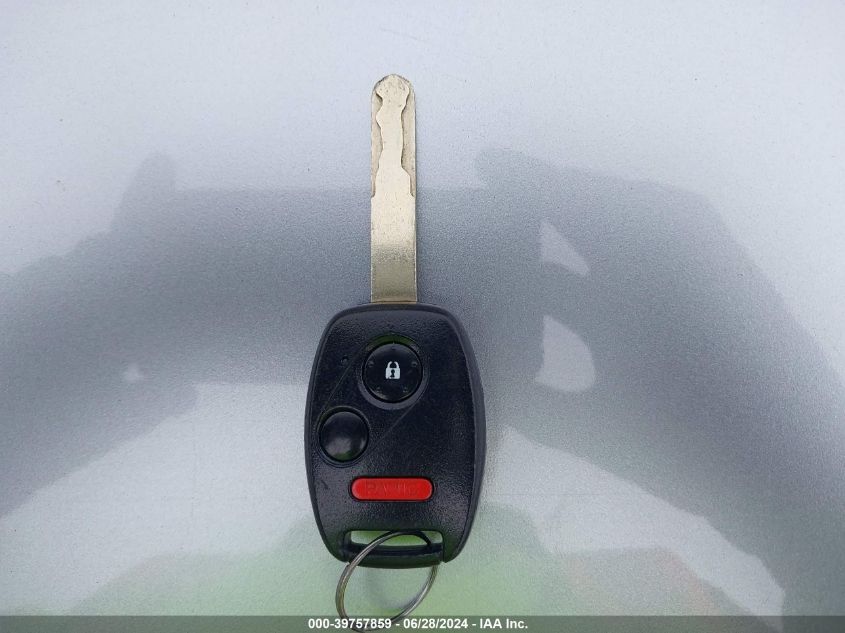 2008 Honda Cr-V Lx VIN: JHLRE383X8C036302 Lot: 39757859