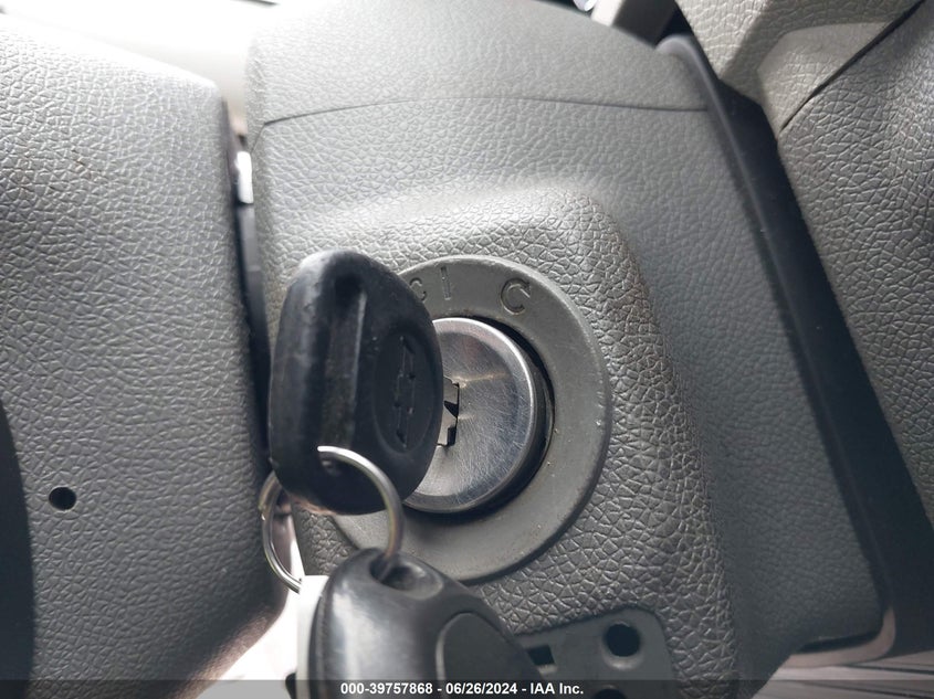 2011 Chevrolet Traverse Ls VIN: 1GNKVFED5BJ210770 Lot: 39757868