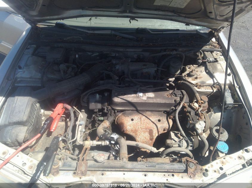 1996 Honda Accord Value VIN: 1HGCD5694TA239667 Lot: 39757918