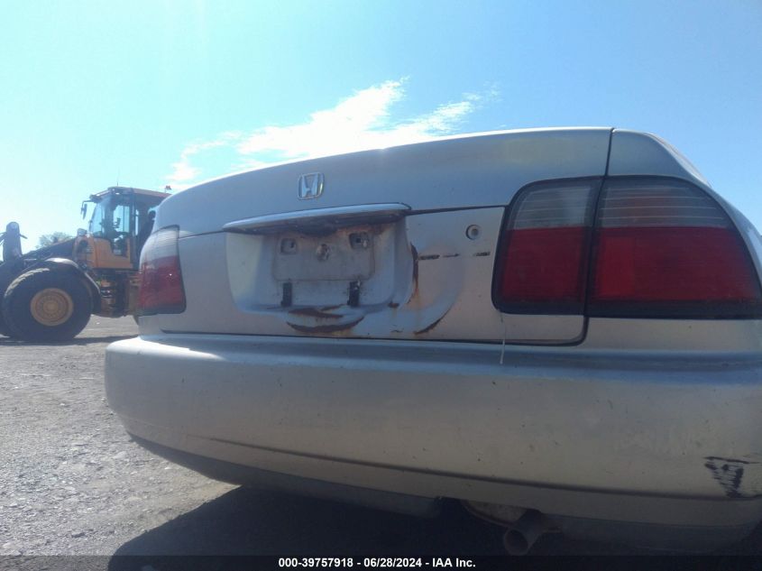 1996 Honda Accord Value VIN: 1HGCD5694TA239667 Lot: 39757918