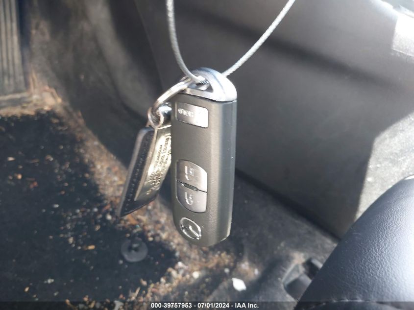 2017 Mazda Mazda3 Touring VIN: 3MZBN1L75HM147395 Lot: 39757953