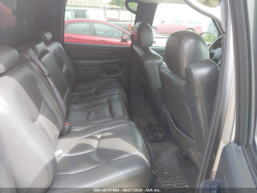 2004 Chevrolet Silverado 1500 K1500 VIN: 2GCEK13T041364957 Lot: 39757964
