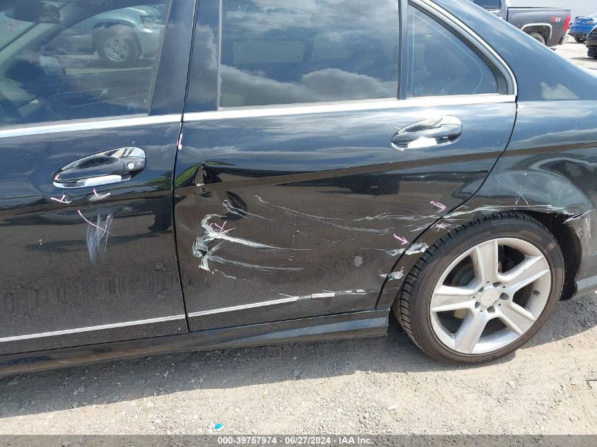 2010 Mercedes-Benz C 300 Luxury/Sport VIN: WDDGF5EBXAR131220 Lot: 39757974