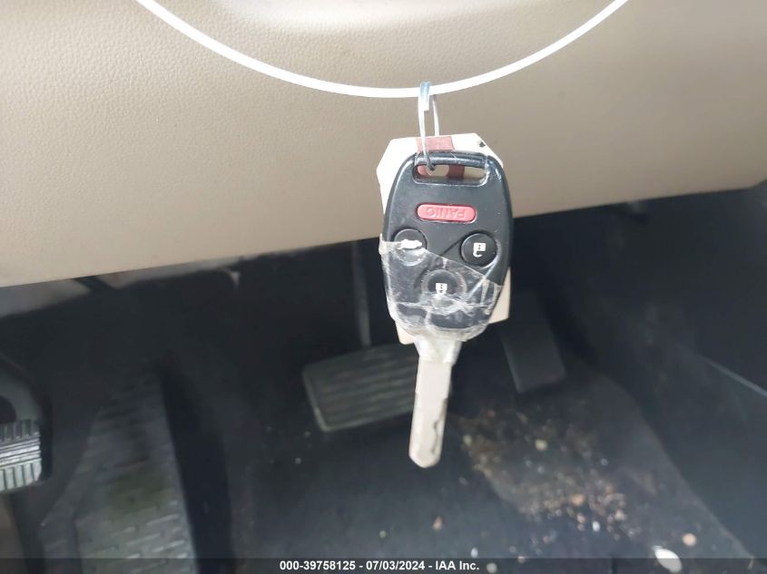 2011 Honda Pilot Ex-L VIN: 5FNYF3H5XBB047060 Lot: 39758125