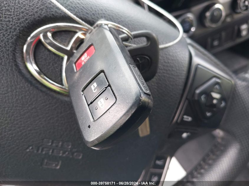 2018 Toyota Tacoma Trd Off Road VIN: 5TFCZ5AN6JX127810 Lot: 39758171