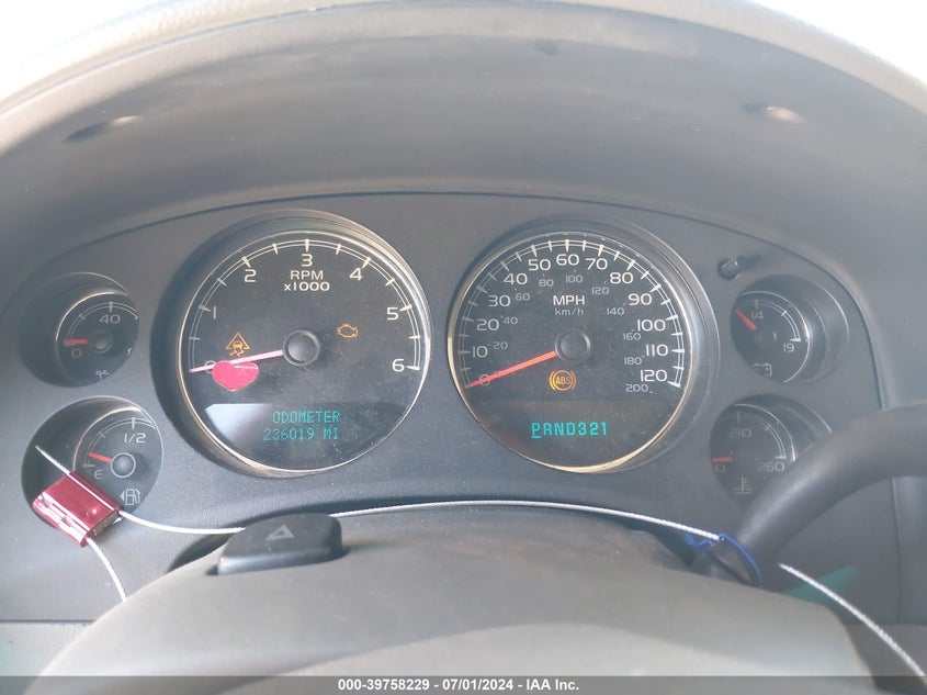 2007 Chevrolet Tahoe Lt VIN: 1GNFC13J57J124689 Lot: 39758229