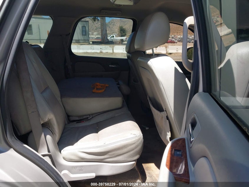 2007 Chevrolet Tahoe Lt VIN: 1GNFC13J57J124689 Lot: 39758229