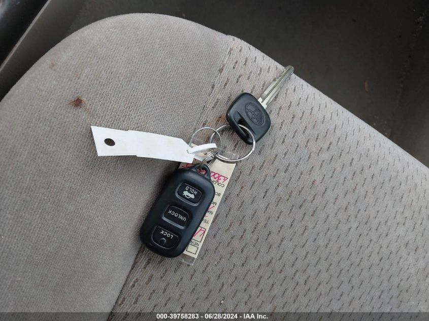 2004 Toyota Camry Le VIN: 4T1BE32KX4U844891 Lot: 39758283