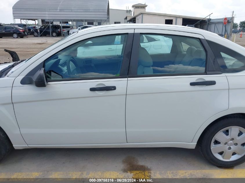 2011 Ford Focus S VIN: 1FAHP3EN3BW165230 Lot: 39758316