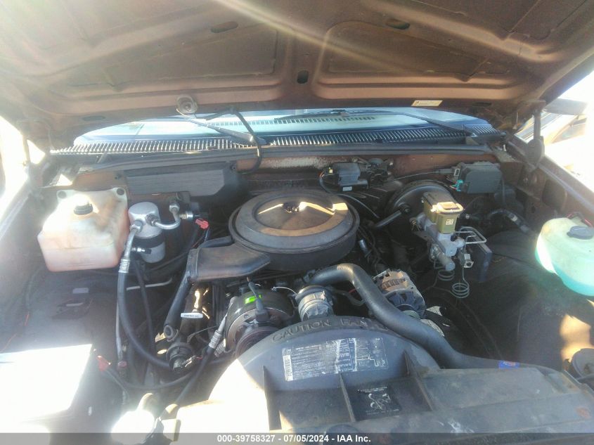 1988 Chevrolet Gmt-400 C1500 VIN: 1GCDC14K6JZ231315 Lot: 39758327