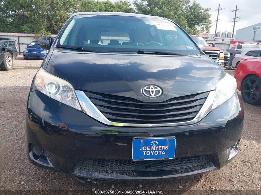 2014 Toyota Sienna Le V6 8 Passenger VIN: 5TDKK3DC2ES503235 Lot: 39758331