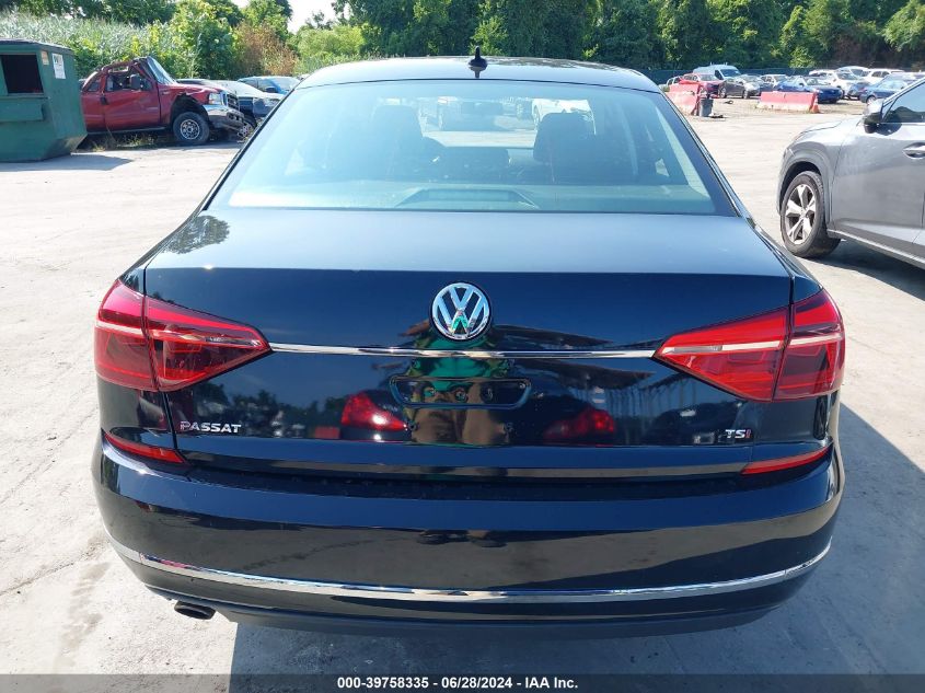 2017 VOLKSWAGEN PASSAT 1.8T R-LINE - 1VWDT7A34HC064897