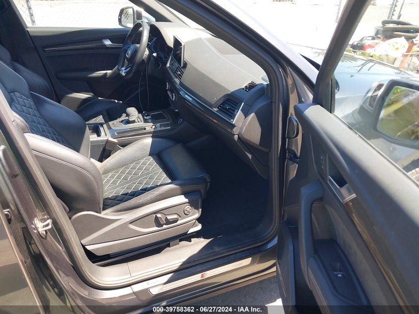 2018 Audi Sq5 3.0T Premium Plus VIN: WA1A4AFY6J2194853 Lot: 39758362