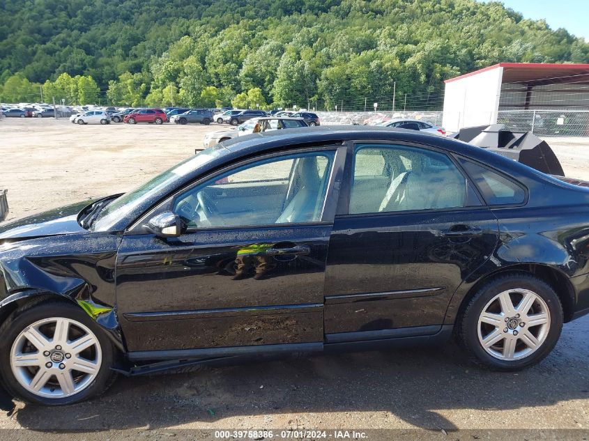 2006 Volvo S40 T5 VIN: YV1MS682062157894 Lot: 39758386