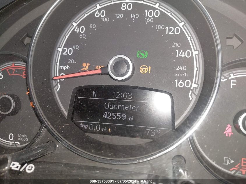 2017 Volkswagen Beetle #Pinkbeetle/1.8T Classic/1.8T S VIN: 3VWF17AT1HM629684 Lot: 39758391