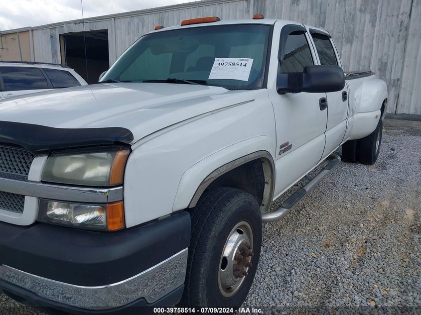 2004 Chevrolet Silverado 3500 Ls VIN: 1GCJC33174F150885 Lot: 39758514