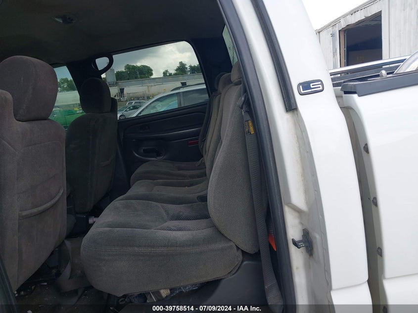 2004 Chevrolet Silverado 3500 Ls VIN: 1GCJC33174F150885 Lot: 39758514