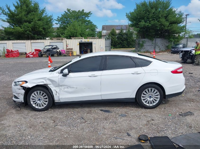 2014 Ford Fusion Hybrid S VIN: 3FA6P0UU9ER223654 Lot: 39758559