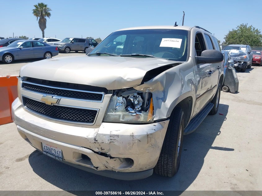 2007 Chevrolet Tahoe Ls VIN: 1GNFC13027J407008 Lot: 39758616
