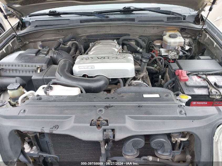 2004 Toyota 4Runner Limited V8 VIN: JTEBT17R840035722 Lot: 39758669