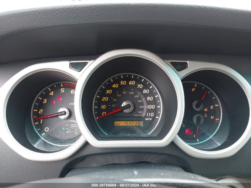 2004 Toyota 4Runner Limited V8 VIN: JTEBT17R840035722 Lot: 39758669