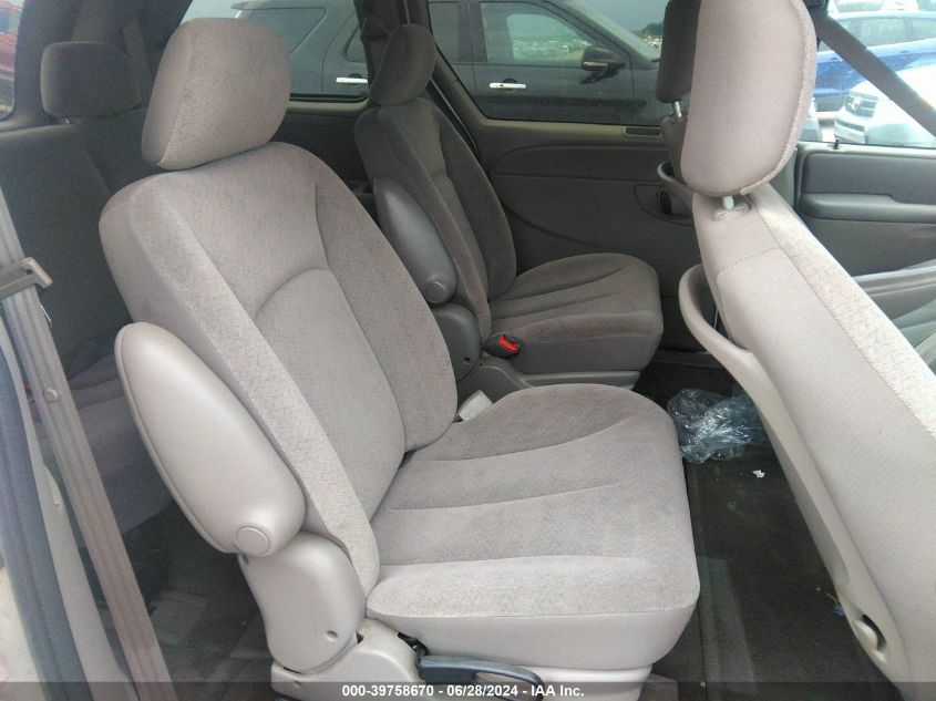 2003 Dodge Caravan Se VIN: 1D8GP25303B222279 Lot: 39758670