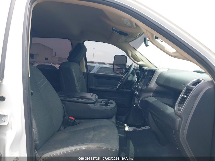 2020 Ram 3500 Tradesman 4X4 8' Box VIN: 3C63RRGL1LG114510 Lot: 39758735