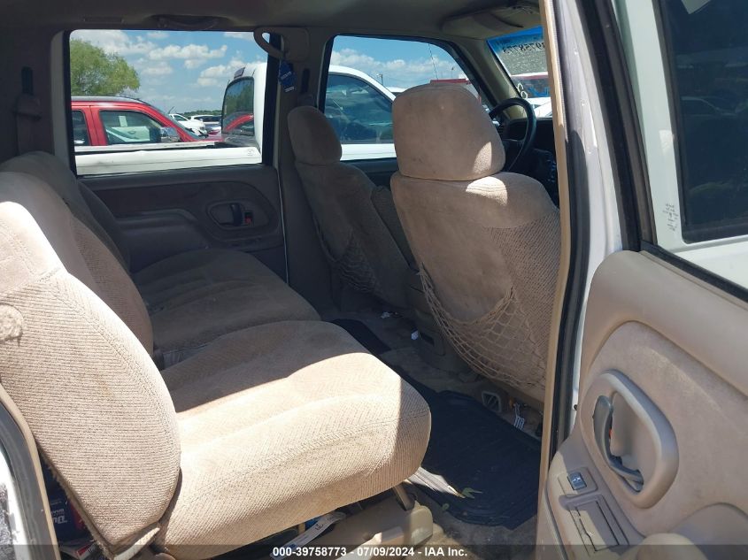 1999 Chevrolet Suburban 1500 Lt VIN: 3GNFK16RXXG106002 Lot: 39758773