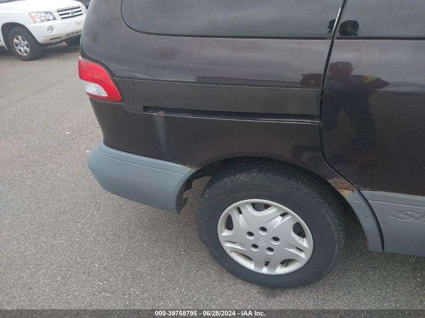 2002 Toyota Sienna Le VIN: 4T3ZF13C42U479846 Lot: 39758795