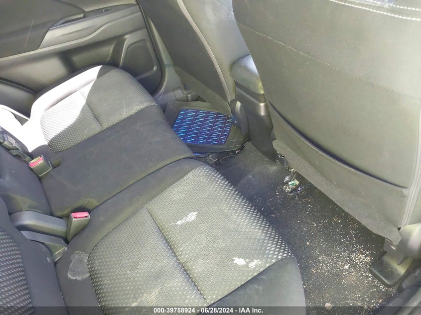 2018 Mitsubishi Outlander Es VIN: JA4AD2A34JZ013905 Lot: 39758924