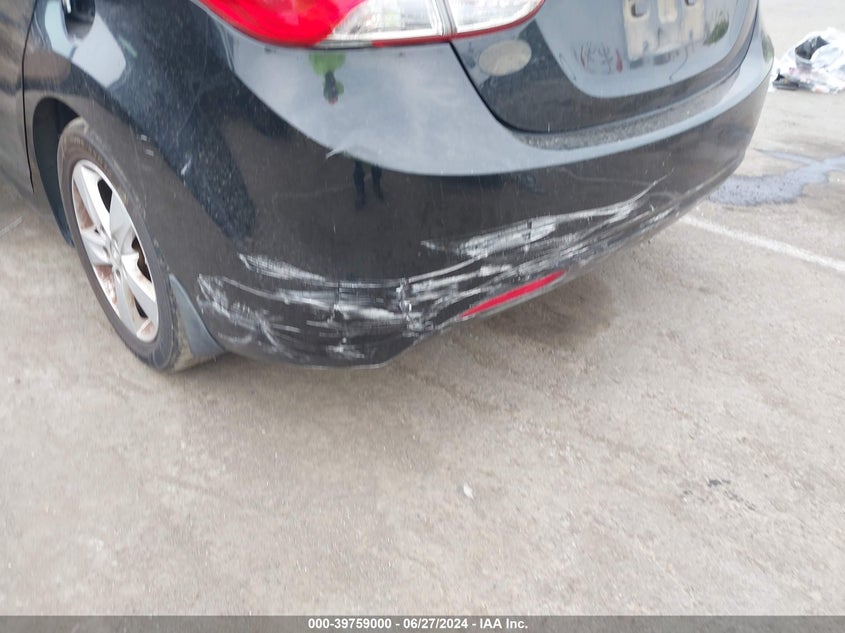 2013 Hyundai Elantra Gls VIN: 5NPDH4AE4DH395076 Lot: 39759000