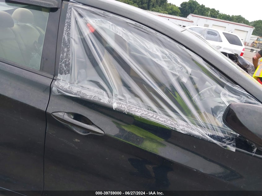 2013 Hyundai Elantra Gls VIN: 5NPDH4AE4DH395076 Lot: 39759000