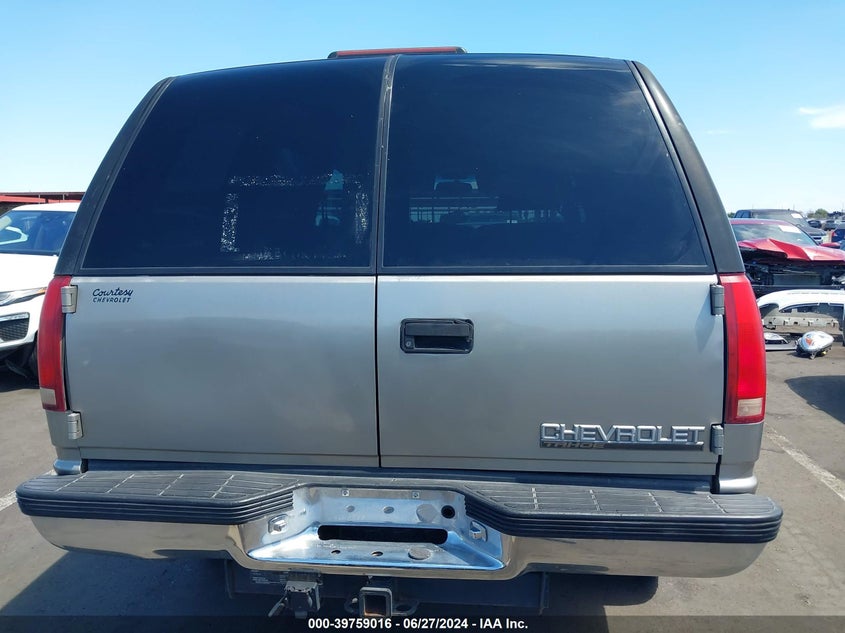 1999 Chevrolet Tahoe K1500 VIN: 1GNEK13R7XJ350317 Lot: 39759016