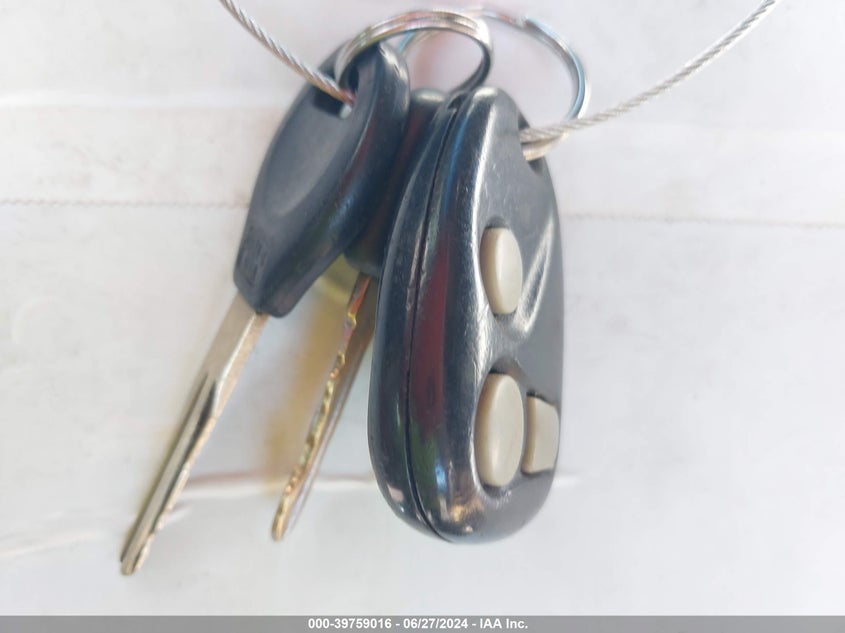 1999 Chevrolet Tahoe K1500 VIN: 1GNEK13R7XJ350317 Lot: 39759016