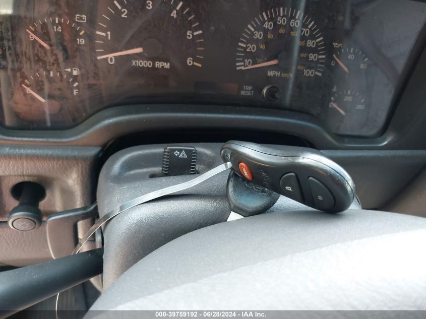 2000 Jeep Cherokee Sport VIN: 1J4FF48S8YL183819 Lot: 39759192