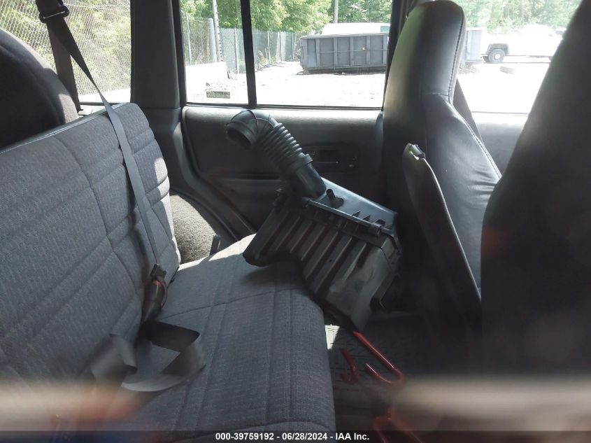 2000 Jeep Cherokee Sport VIN: 1J4FF48S8YL183819 Lot: 39759192